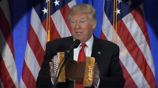 Donald Trump tocando el acordeón