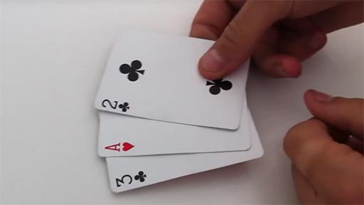 Magia con 3 cartas