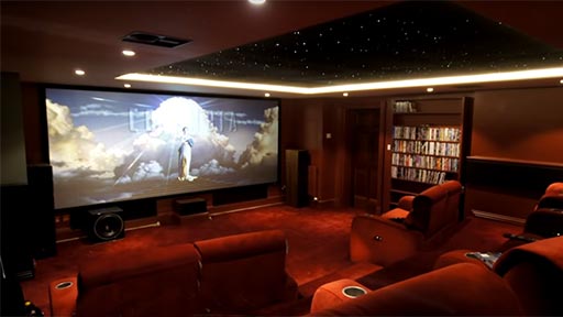 Una sala de cine en casa